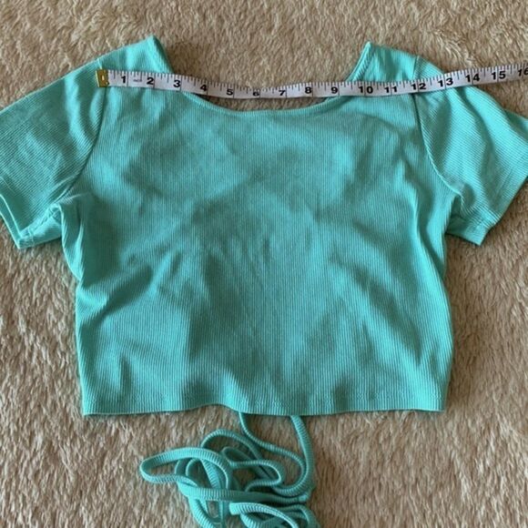 Wild fable light blue open back crop top - Picture 12 of 16